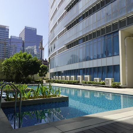 Uptown Parksuites Tower Two - Bgc Taguig, Manila Exterior photo